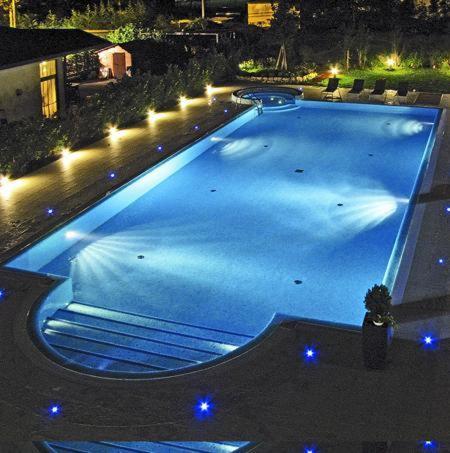 Hotel Victoria - Housity