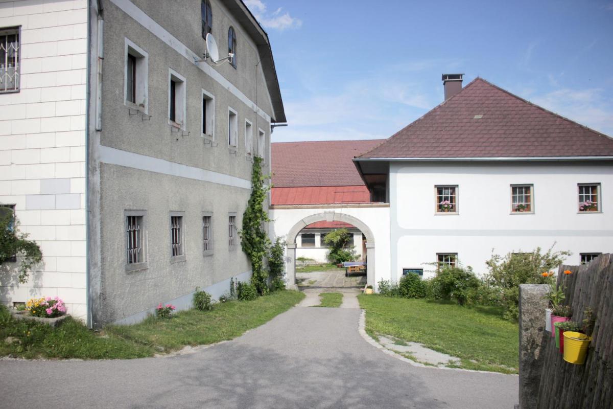 Ferienwohnung im Mühlviertler Panorama Vierseithof - Housity