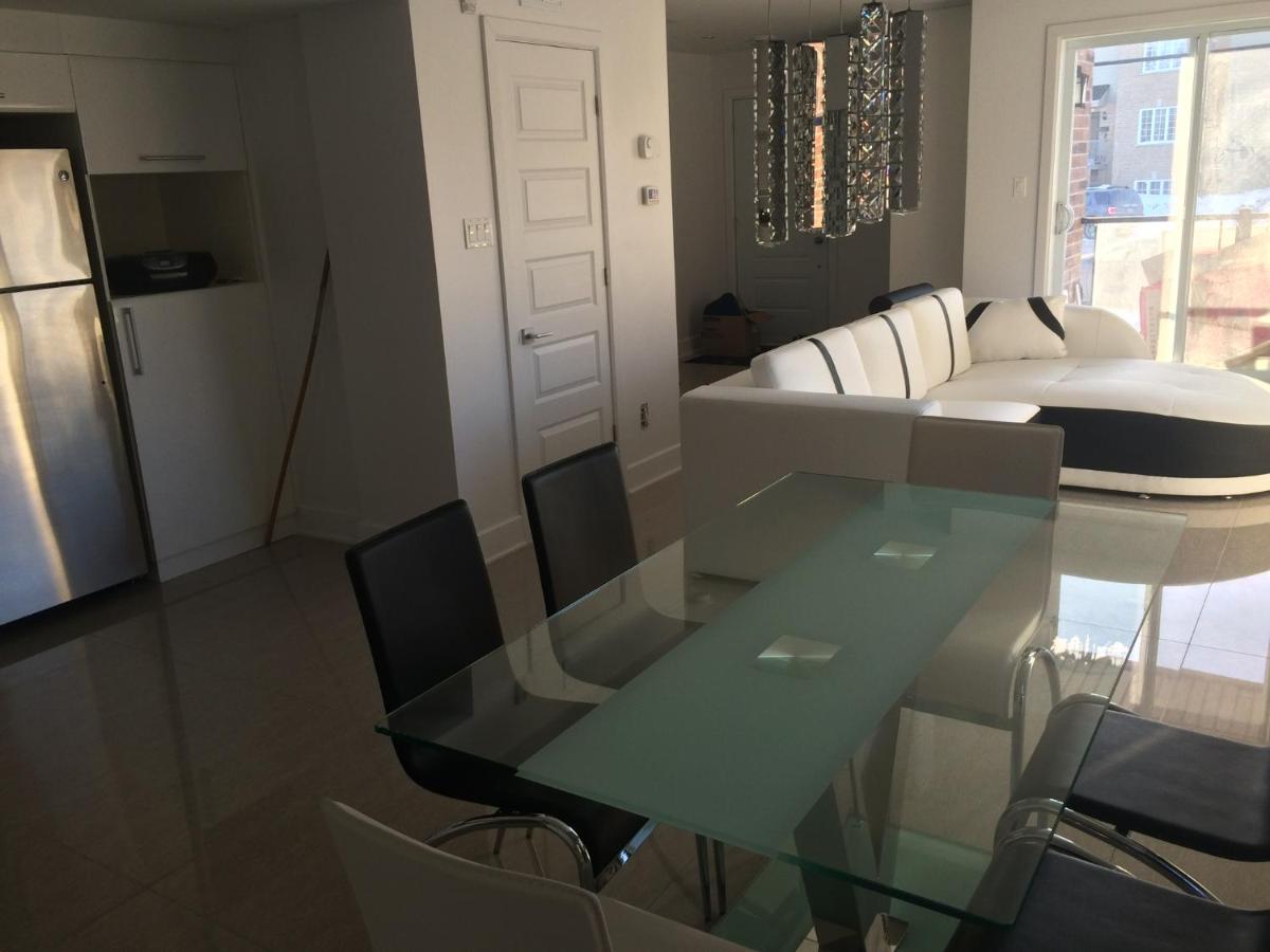 Luxury Two Story Villa Unit A - Housity