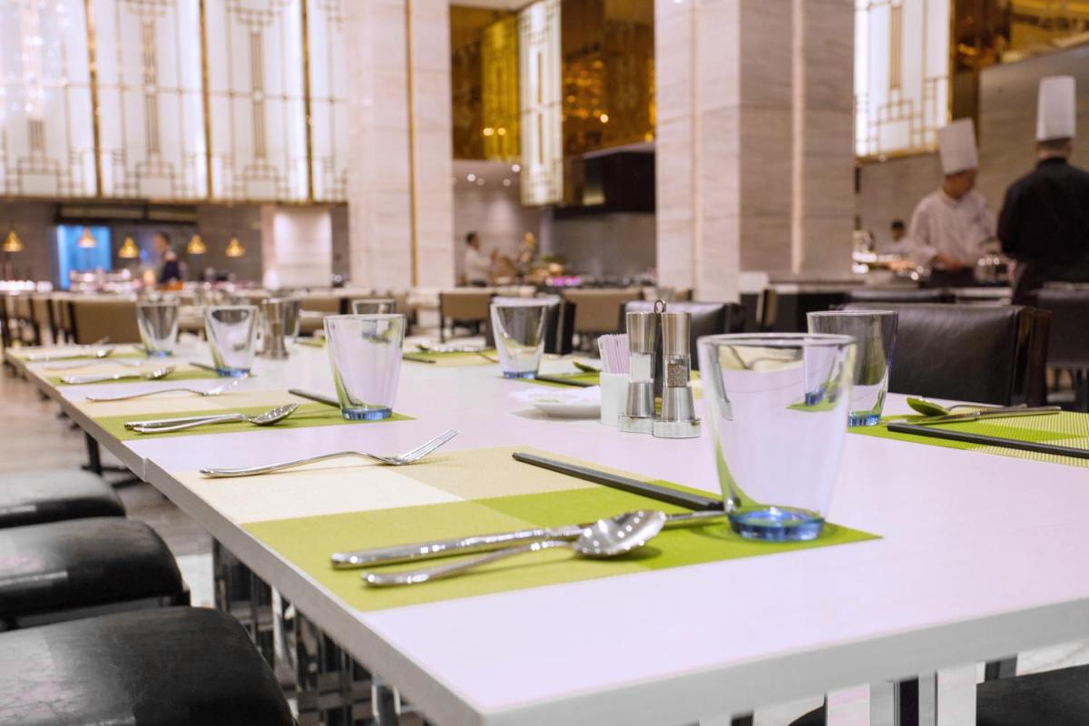 Pullman Shishi Mattison - Housity