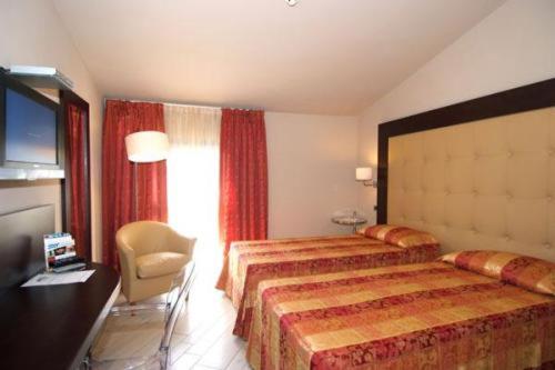 Hotel Touring - Housity