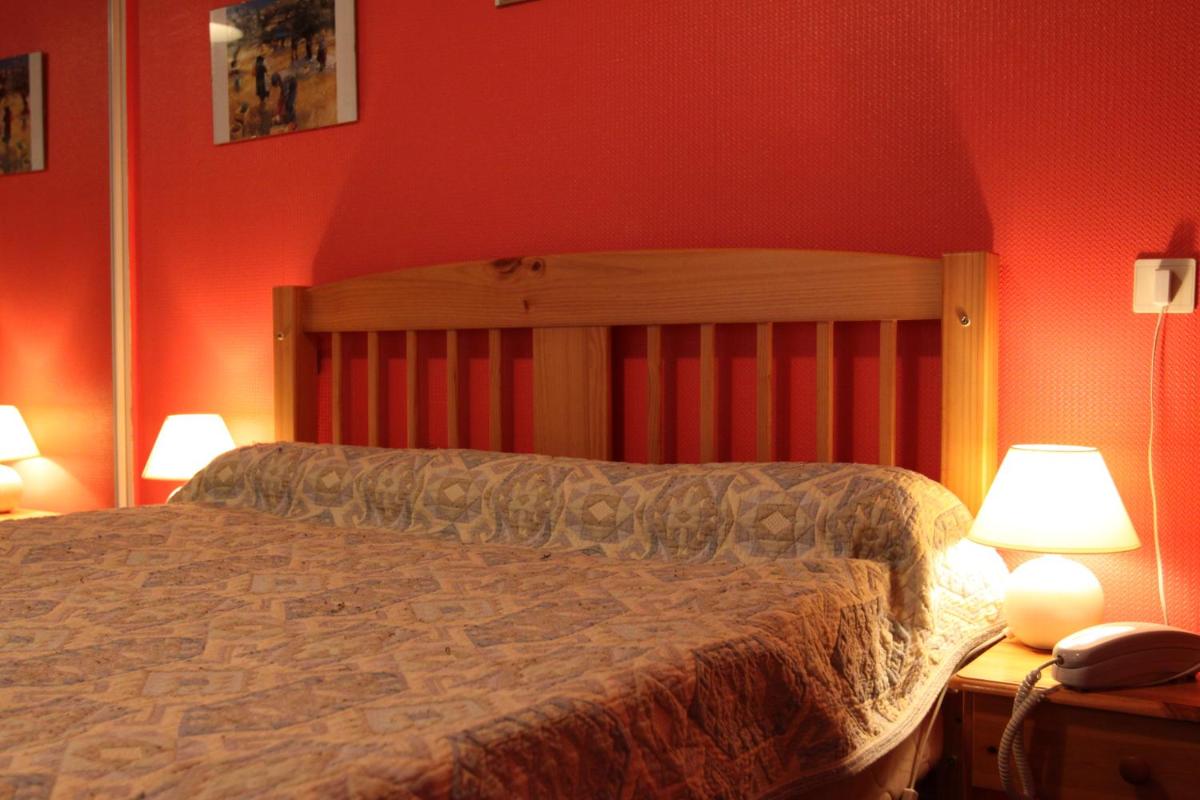 Logis Hôtel et Restaurant La Tour Brette - Housity