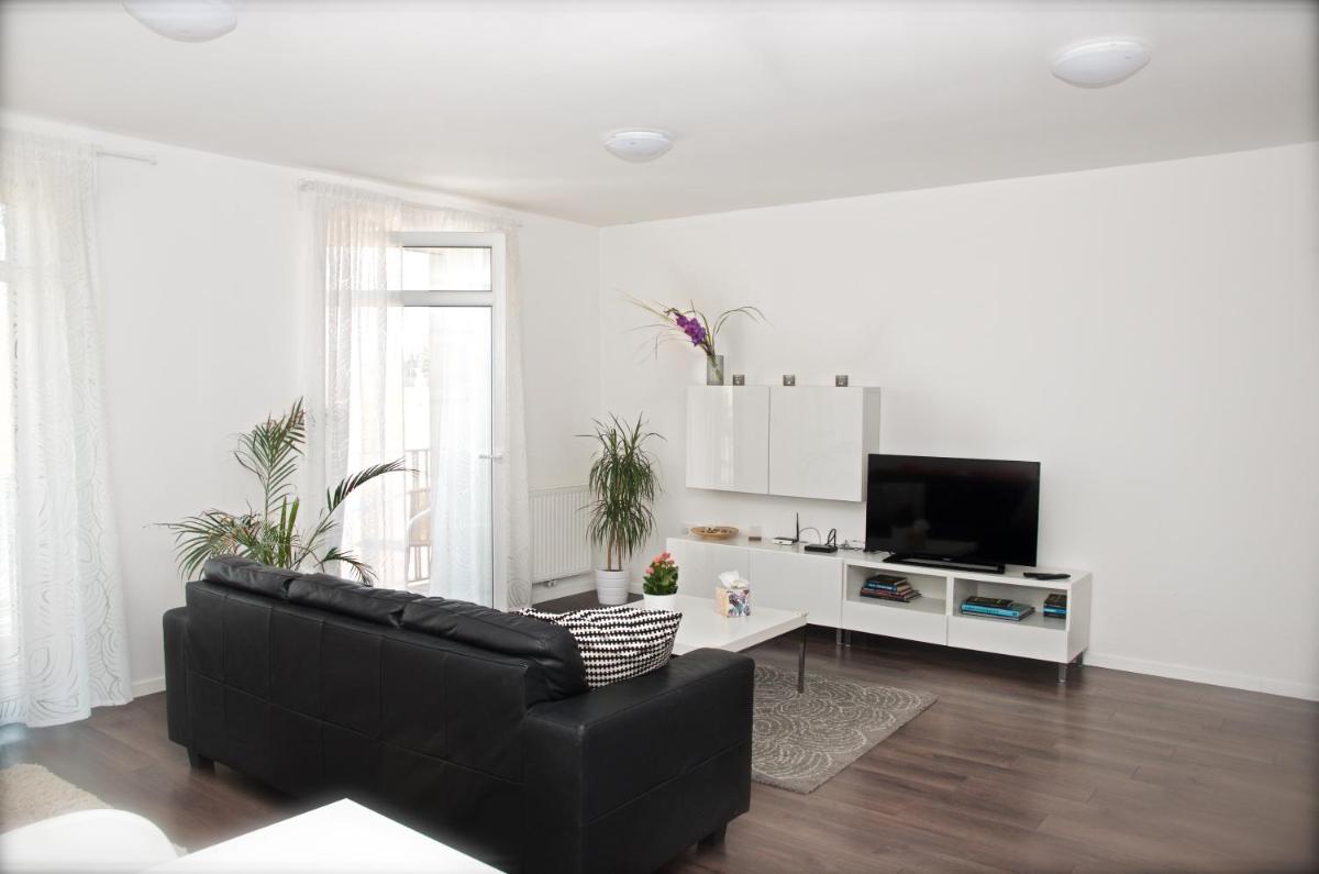 Apartment Husova - Housity