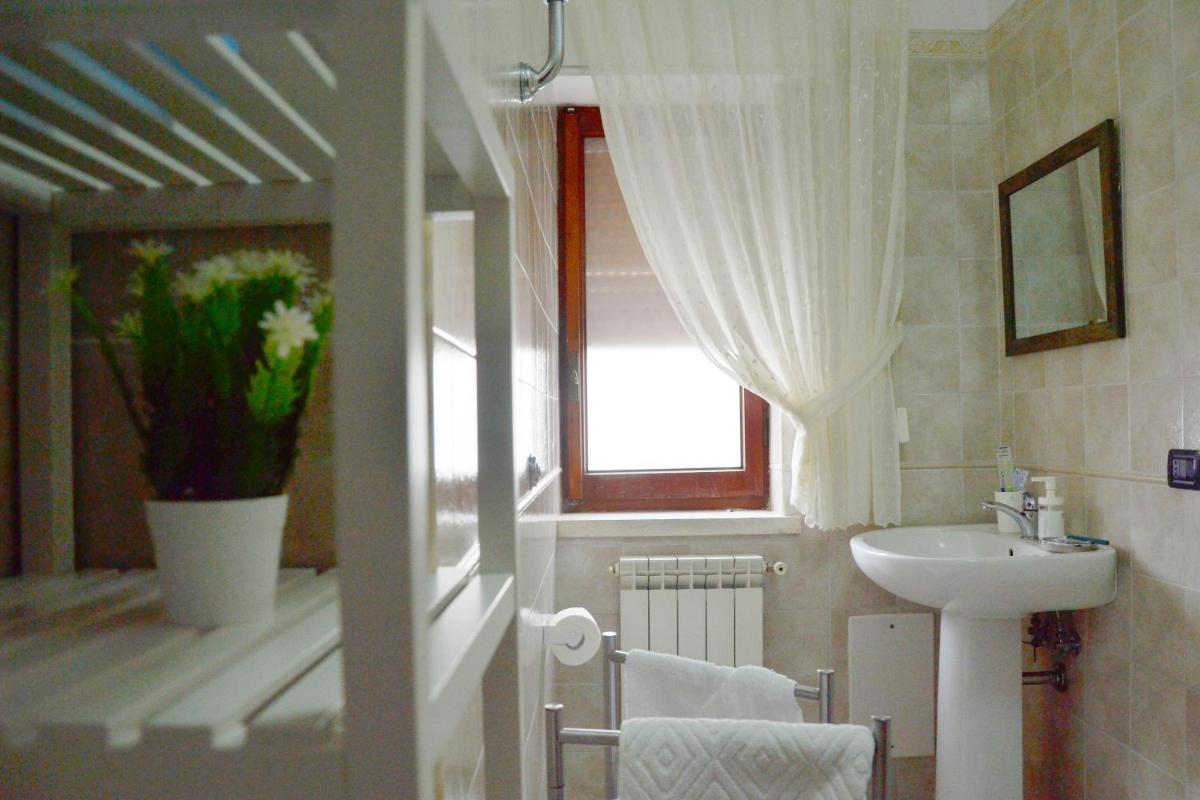 Mary's house - Housity