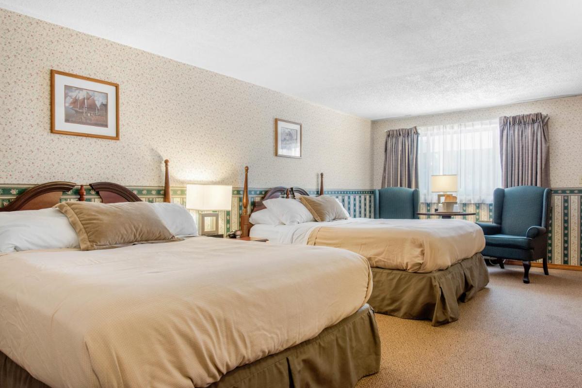 Coachman Inn - Housity