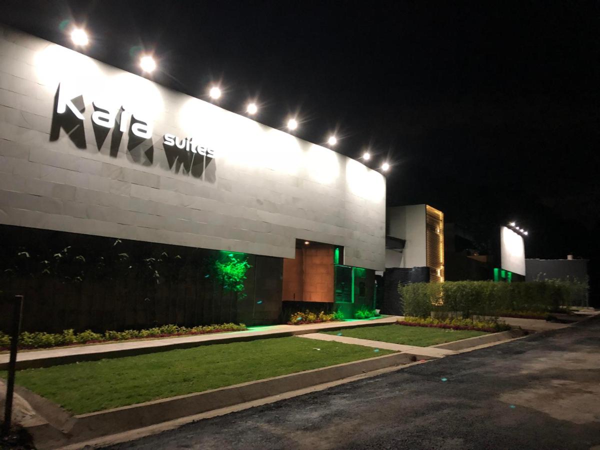 Kaia Suites - Housity