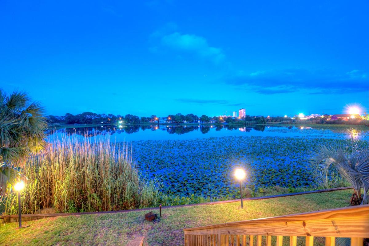 Lullwater 401 - Housity