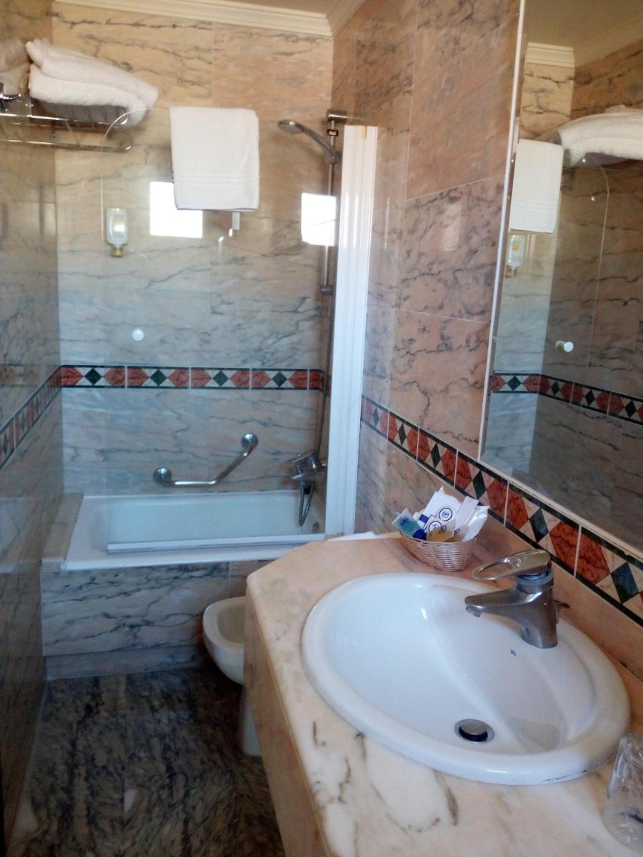 Un baño de MS Amaragua