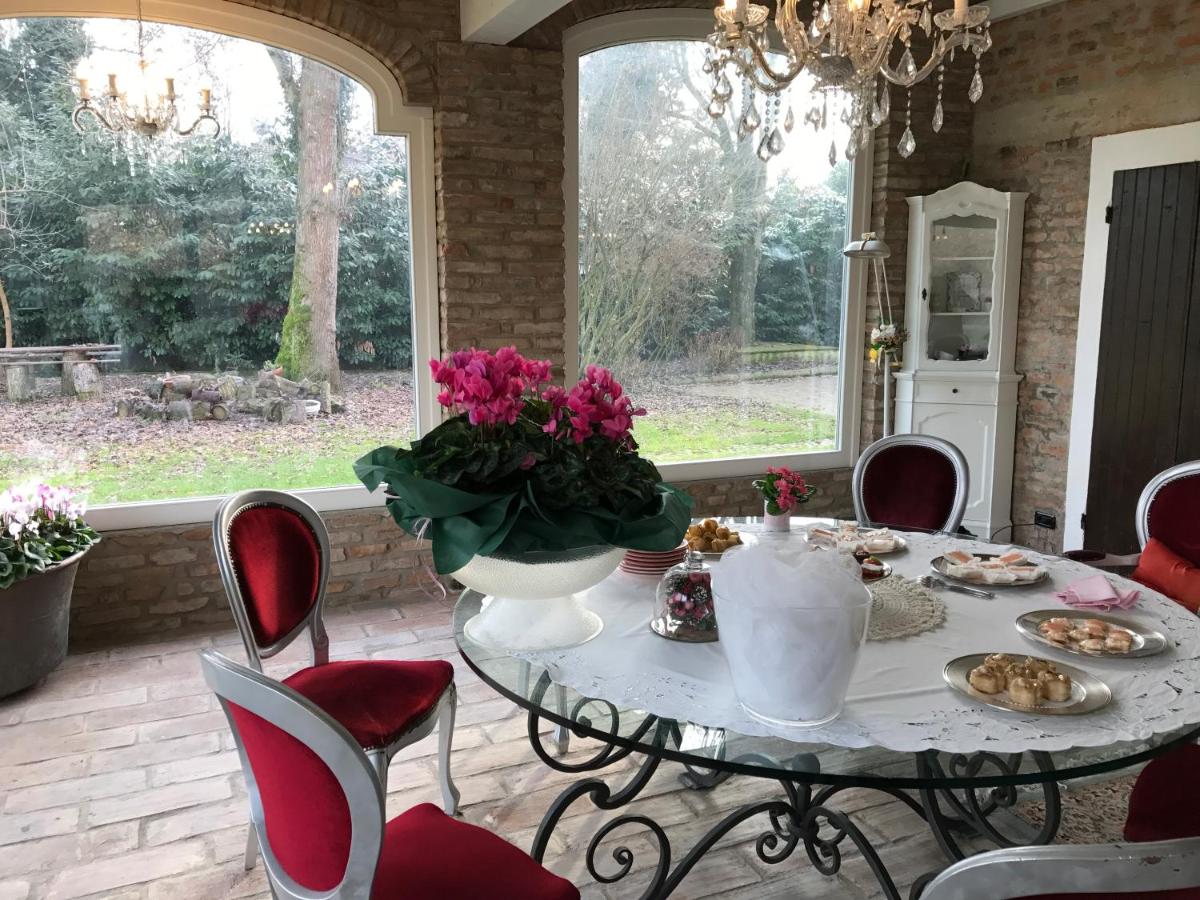 Villa Camilla - Housity