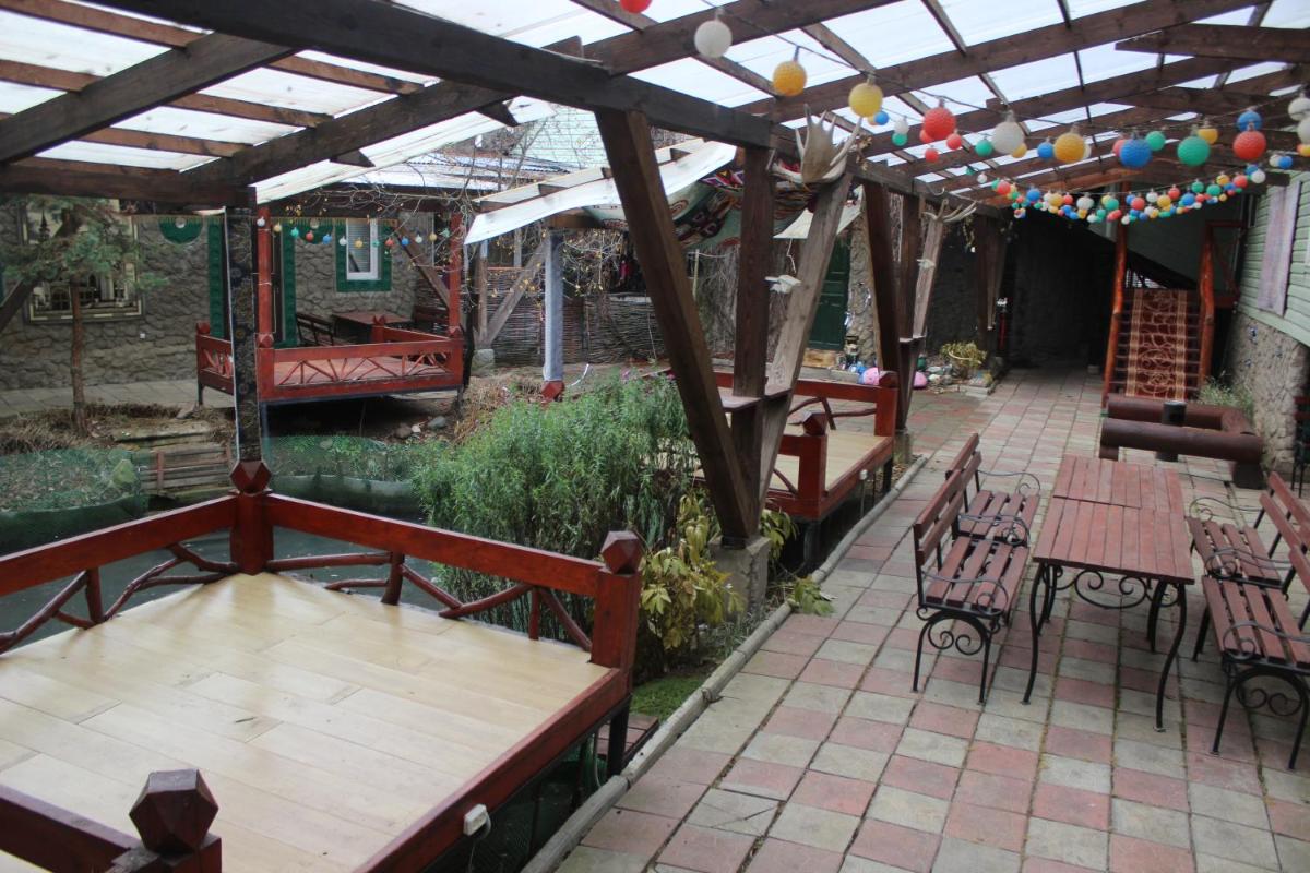 Mini-hotel Chaykhana U Verblyuda - Housity