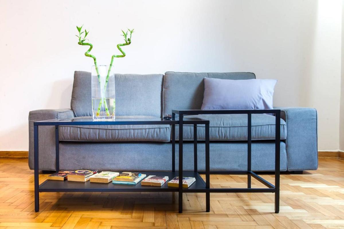 TONI'S 2BD Home in Centre, 15 sec to Metro - Housity