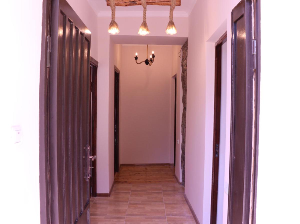 Legend Guest House - Housity