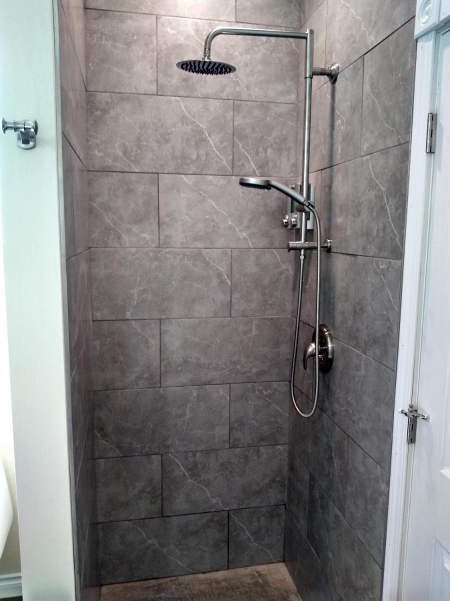 Swantown Inn - Housity