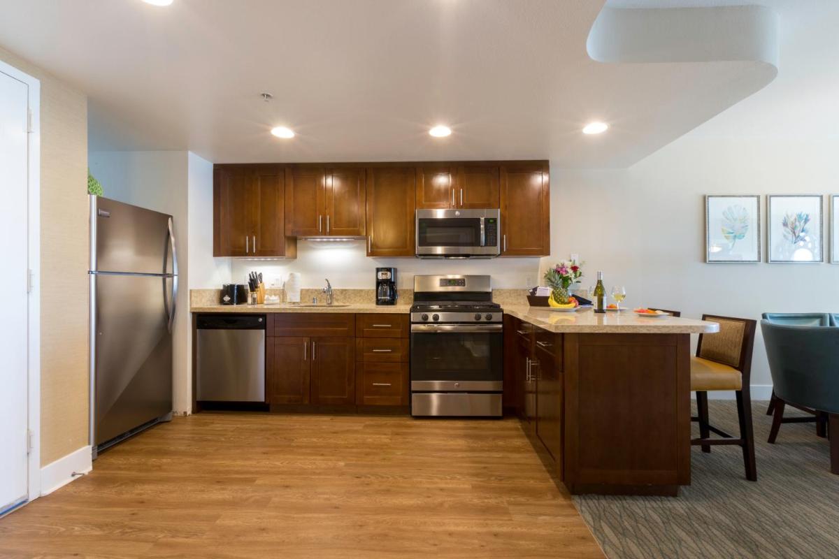 Carlsbad Seapointe Resort - Housity