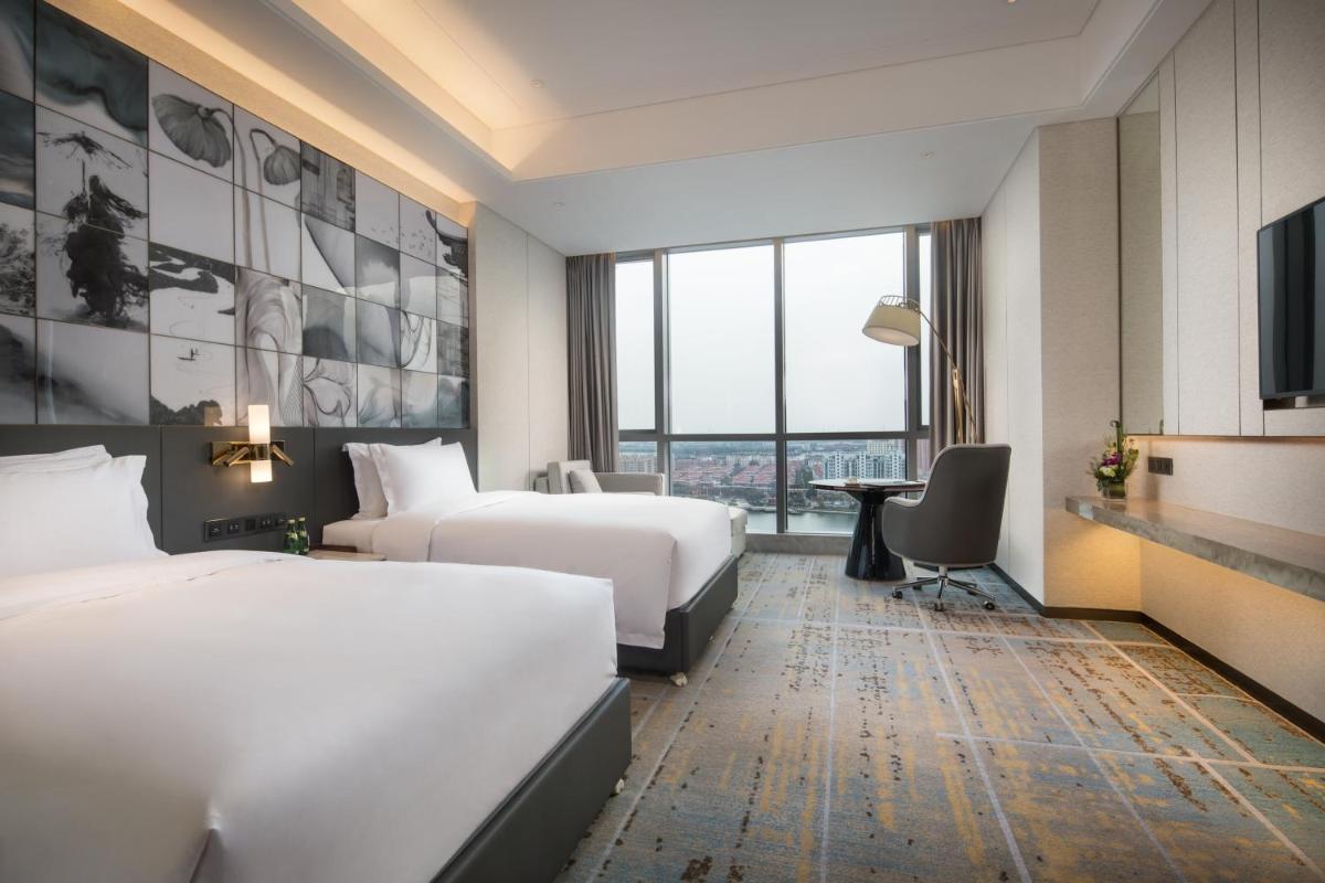 Wyndham Grand Suzhou Fenhu - Housity