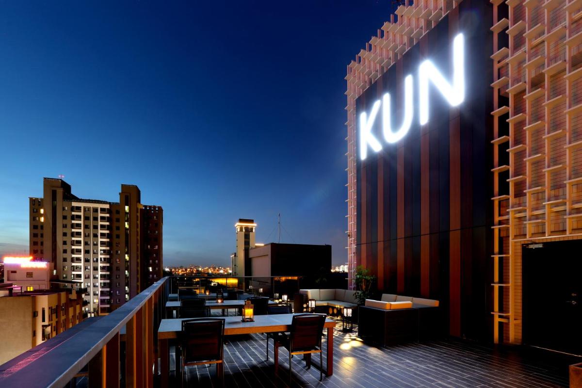 Kun Tour - Housity