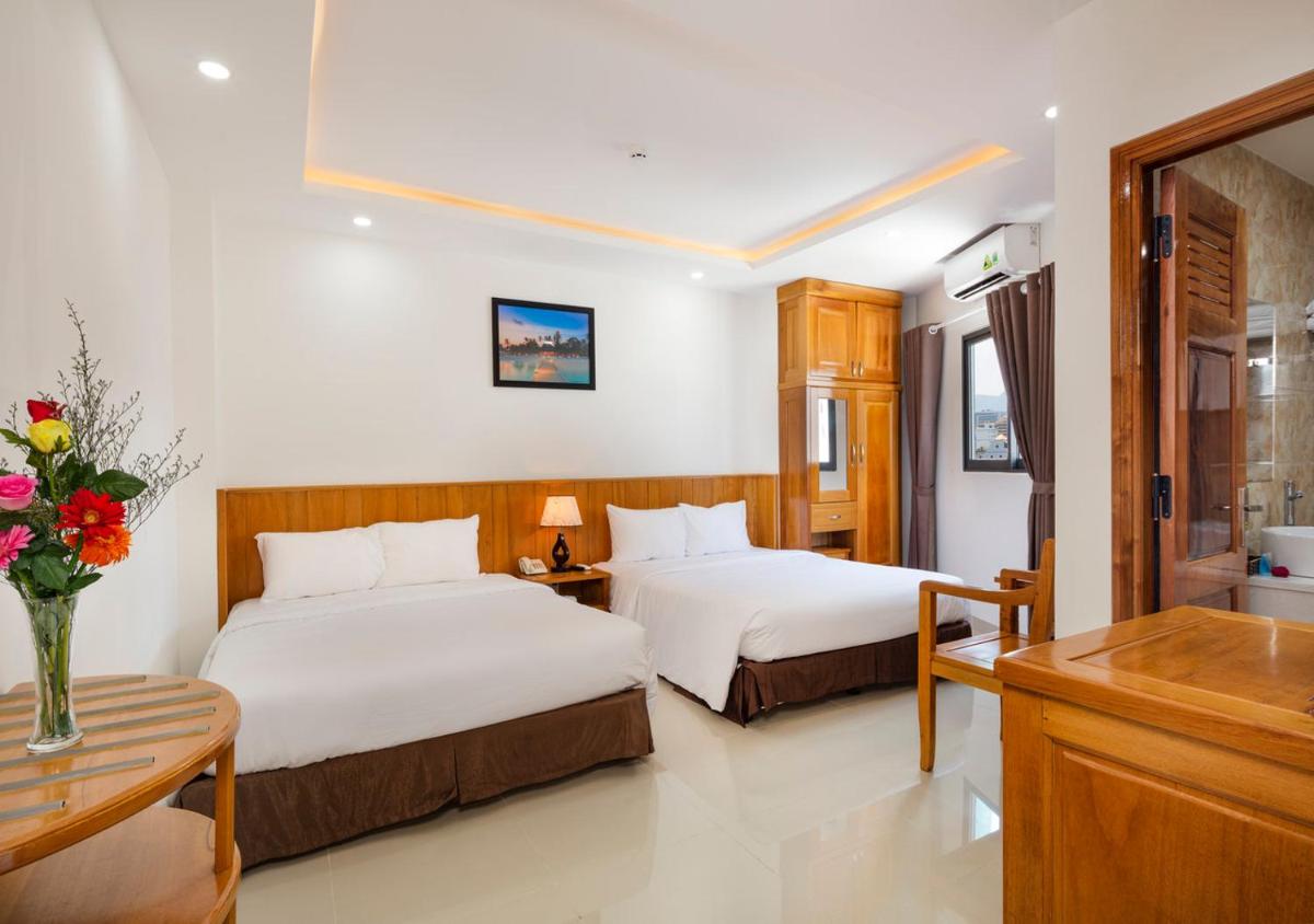 Royal Hotel Nha Trang - Housity