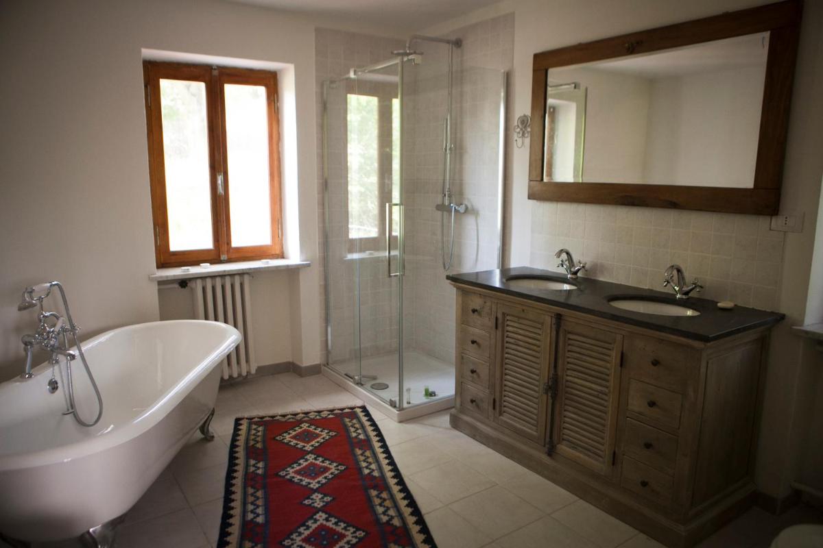 Villa Cadenza - Housity