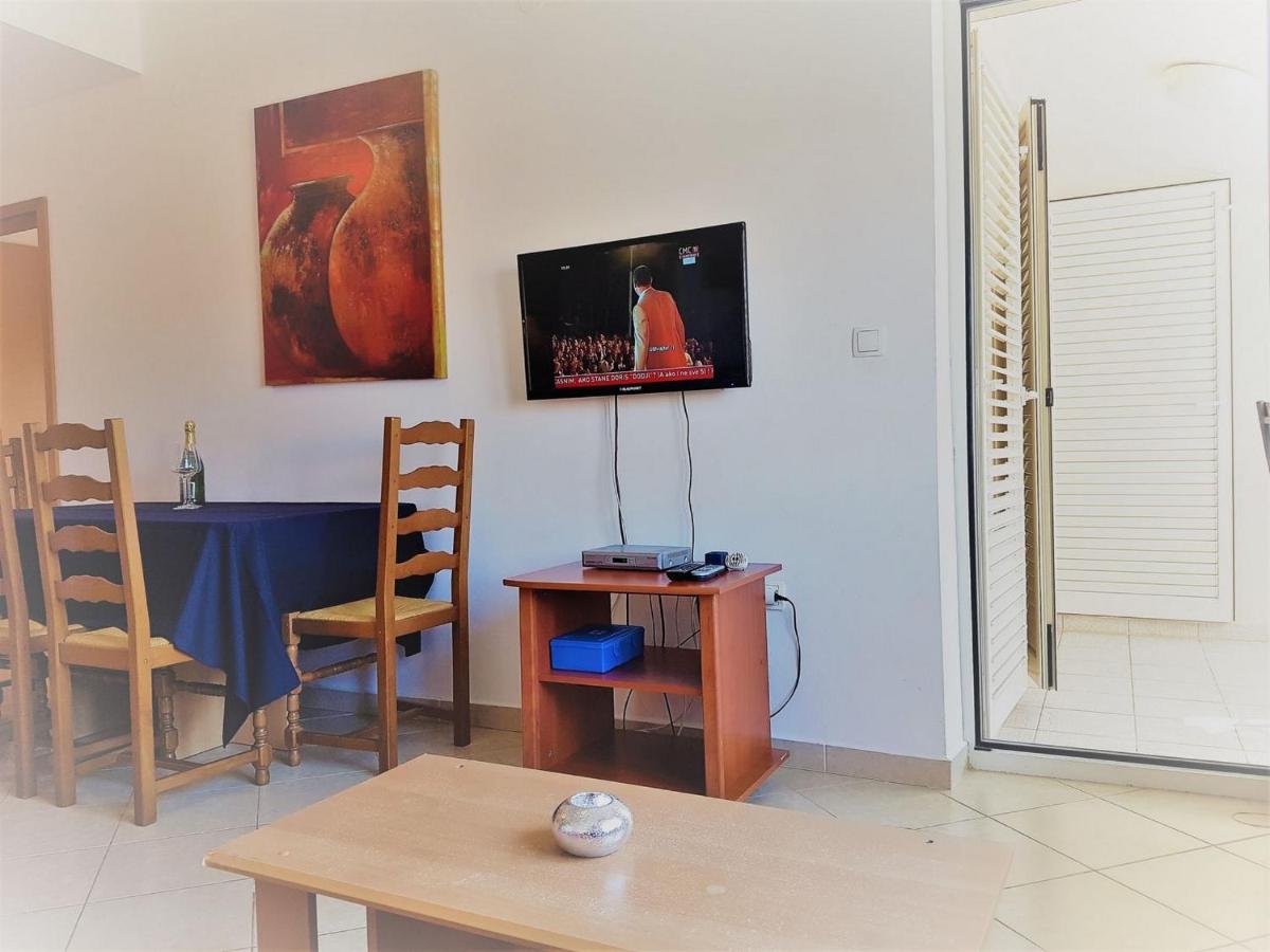 Apartments Vrtlici - Housity