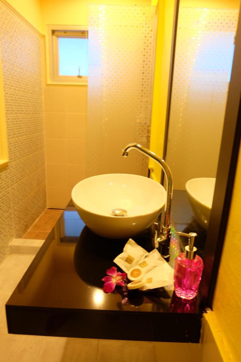 The Meeting House Aonang - self service - Housity