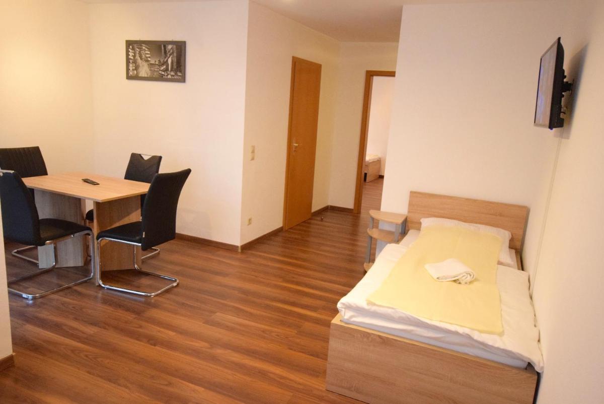 AB Apartment Objekt 72 - Housity