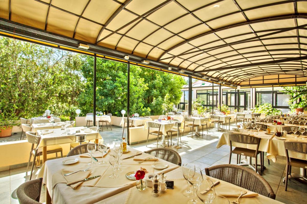 Restaurant ou autre lieu de restauration dans l'établissement Chez Walter