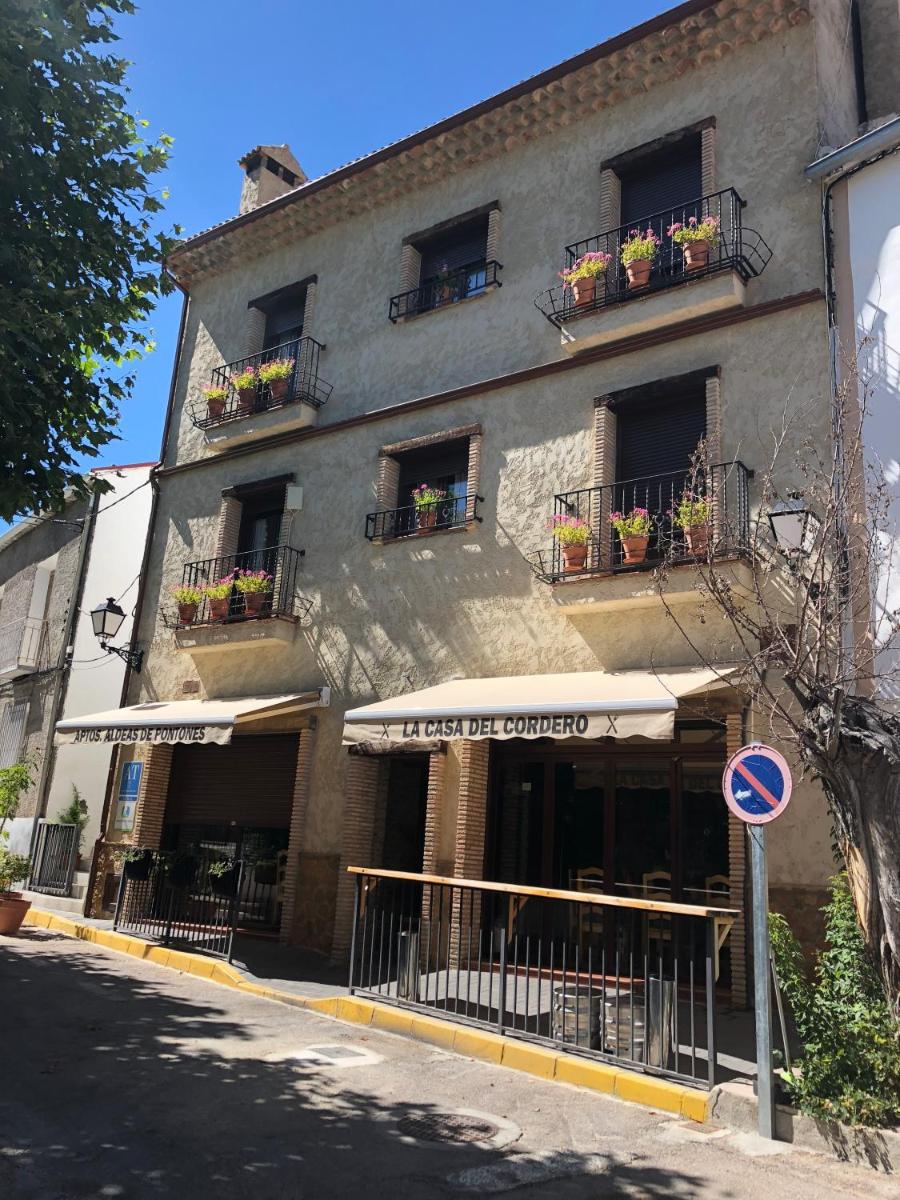 Aldeas de Pontones - Housity
