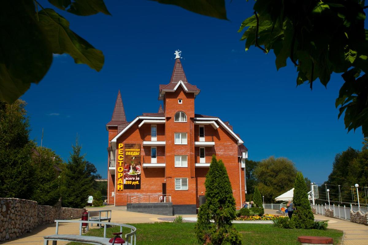Hotel Guamka - Housity