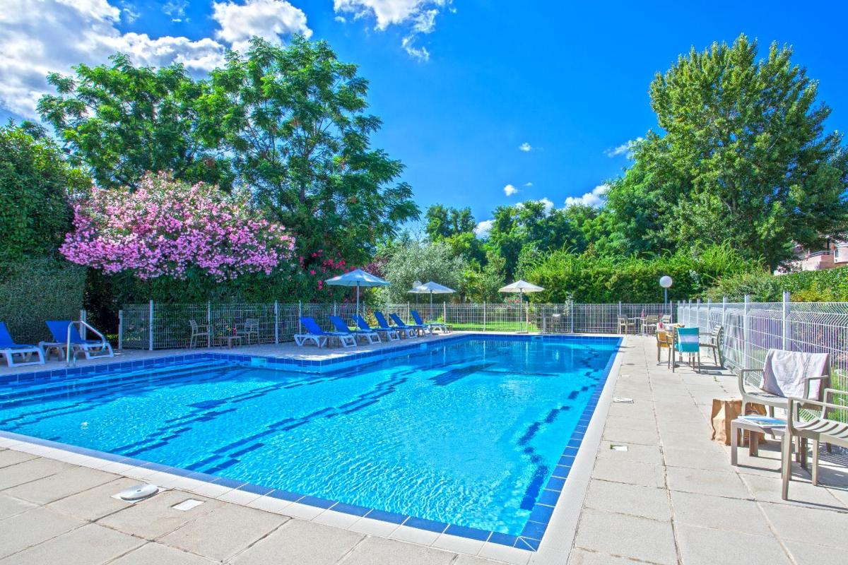 Piscine de l'établissement Chez Walter ou située à proximité