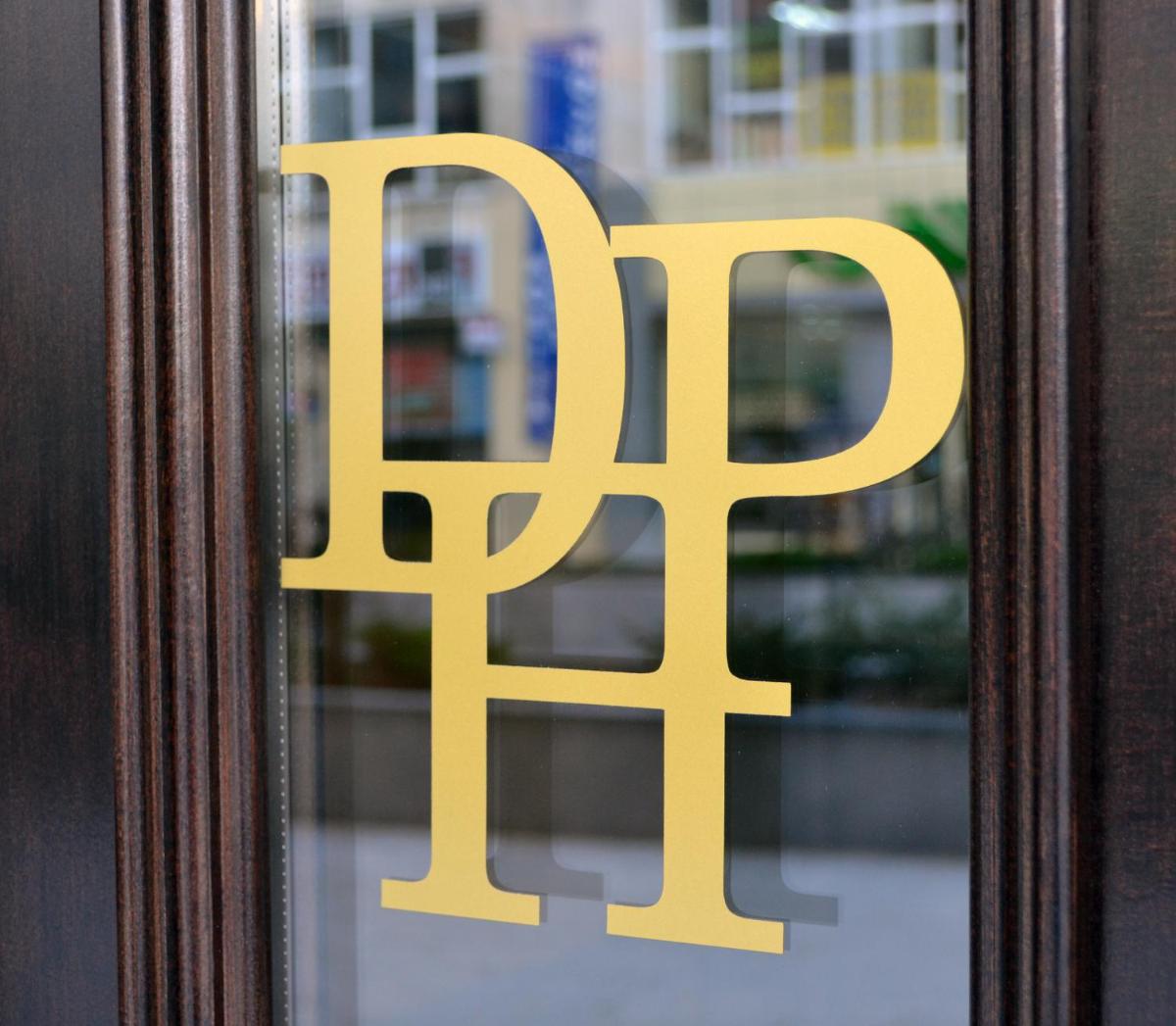 Daily Plaza Hotel - Housity