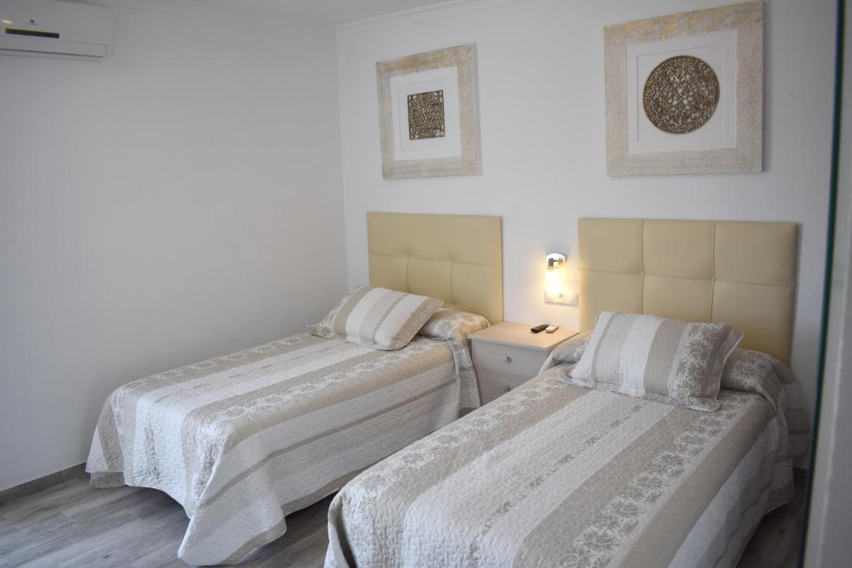 Iznájar Suites - Housity