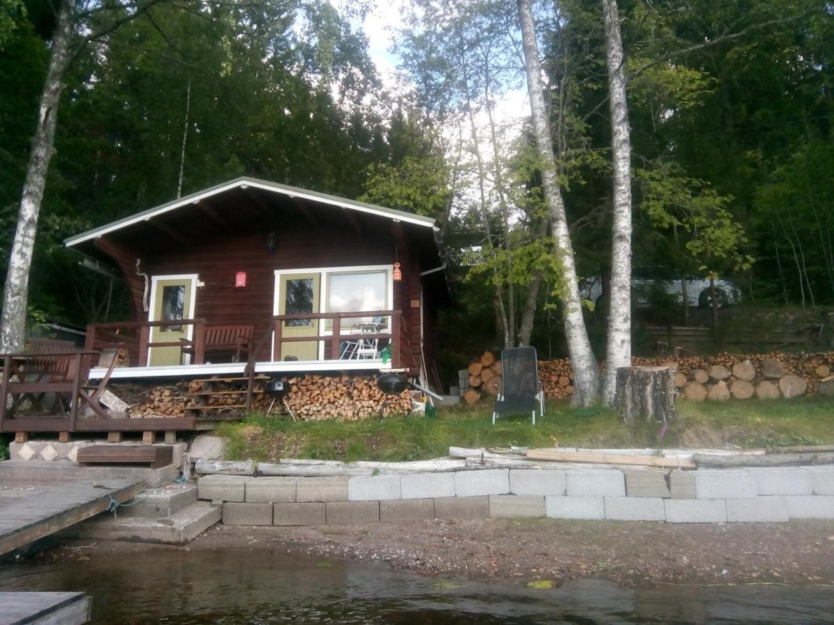Lohja Chalet at Lake Enäjärvi - Housity