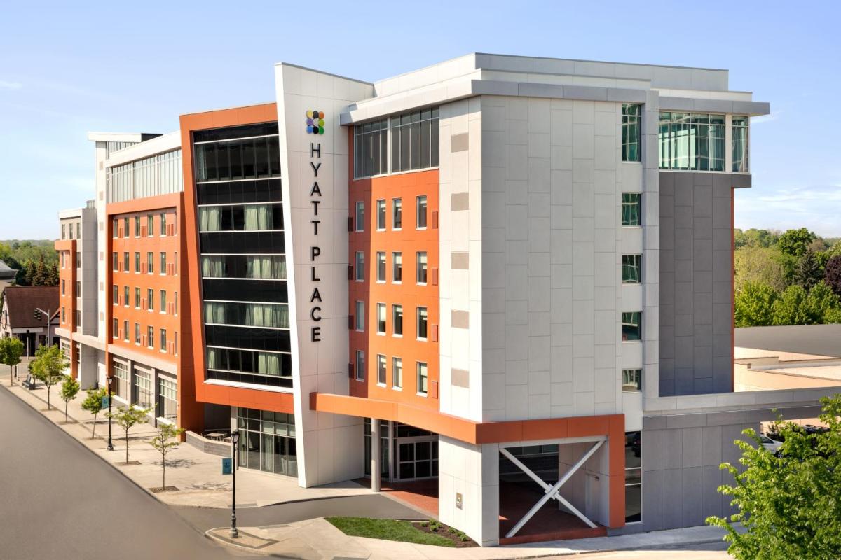 Hyatt Place Niagara Falls - Housity