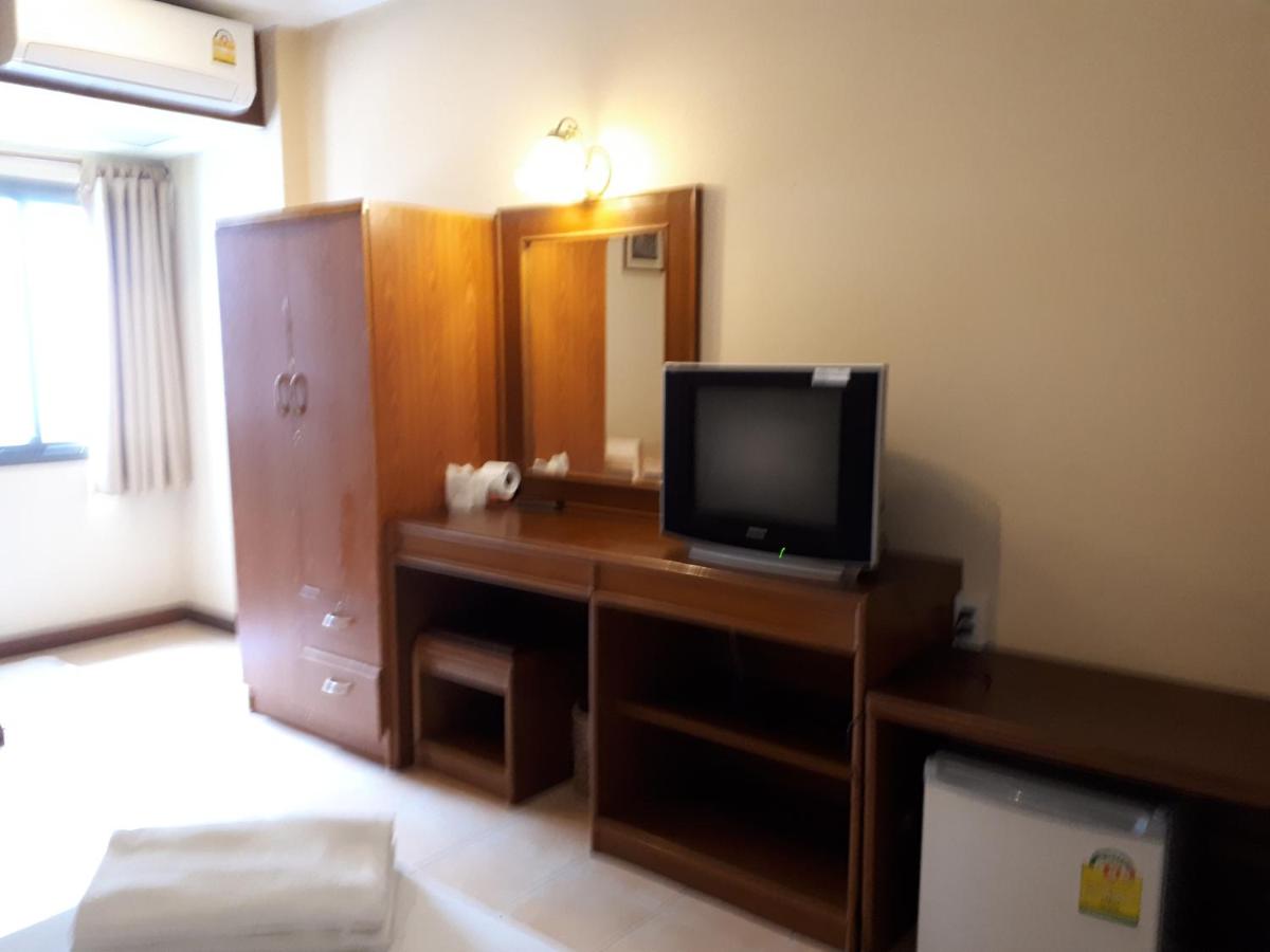 Nathon Residence Hotel - Housity