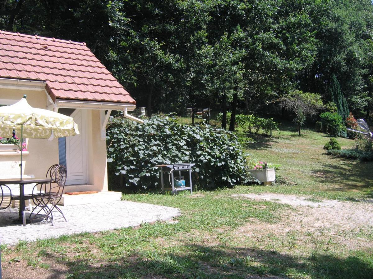 Gîte des Chênes - Housity