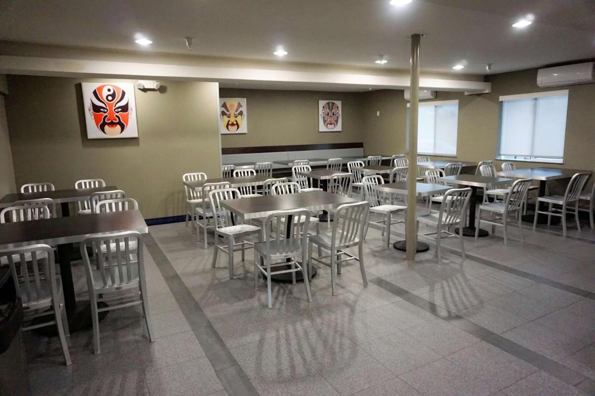 Hartford Hotel Best Western Signature Collection - Housity