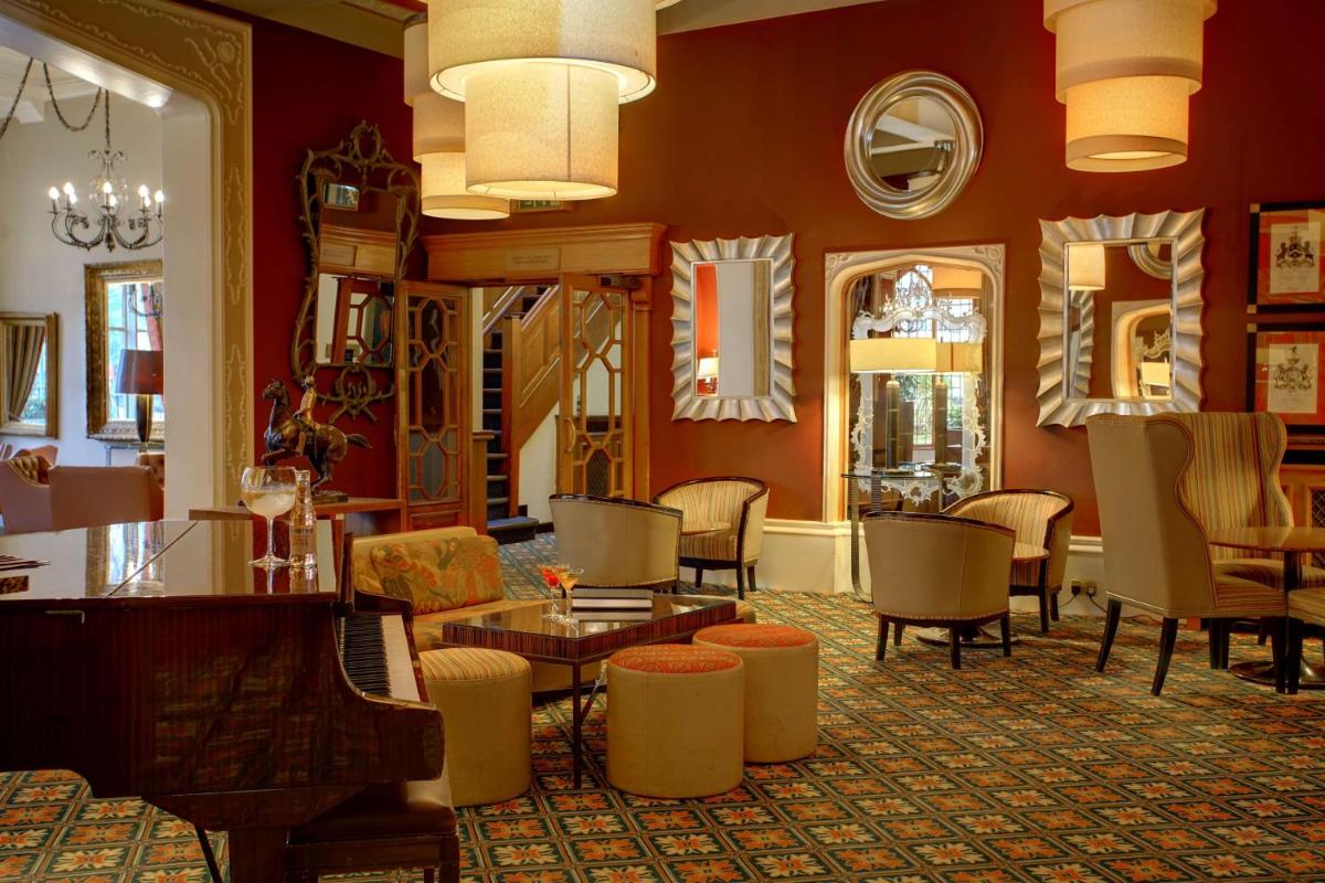 Best Western Plough and Harrow Hotel - Hizvo