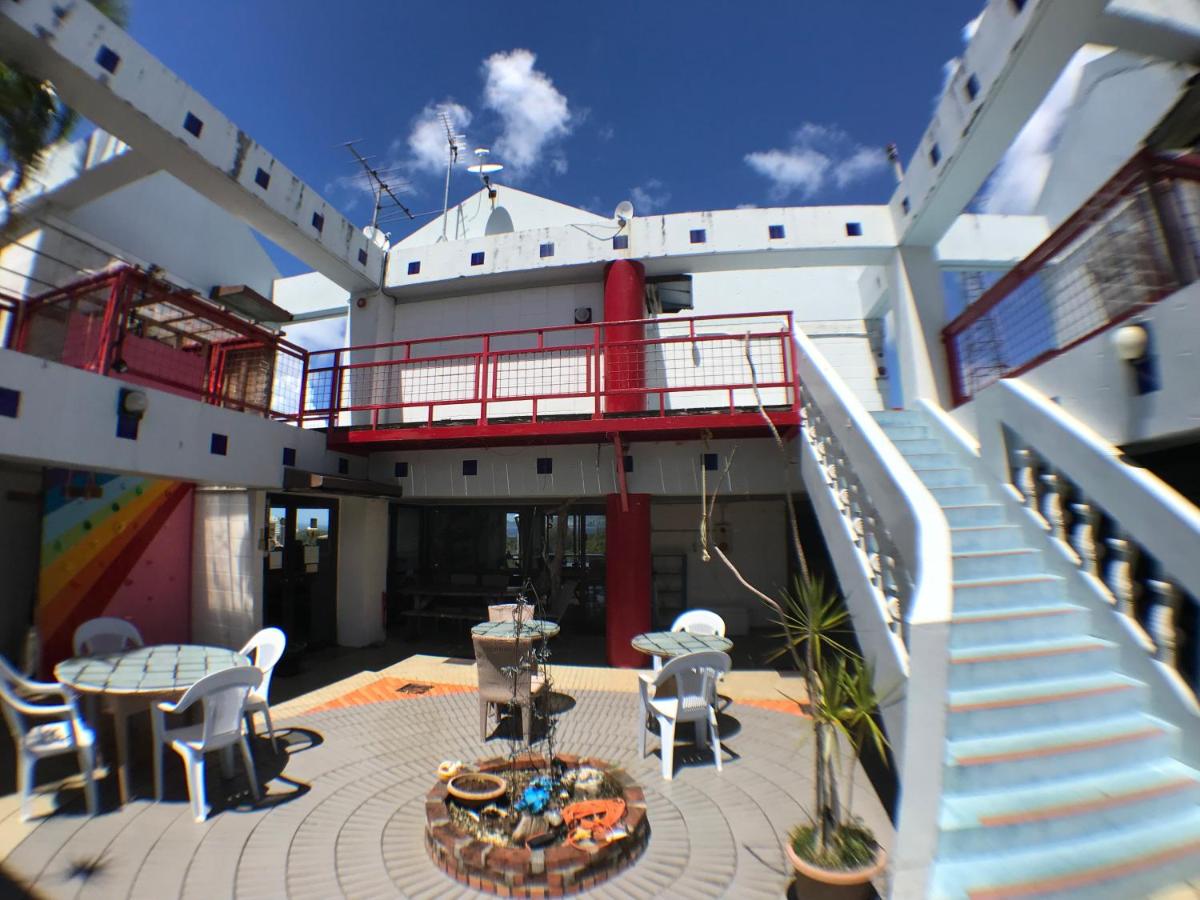 Surfside Bed & Breakfast - Housity