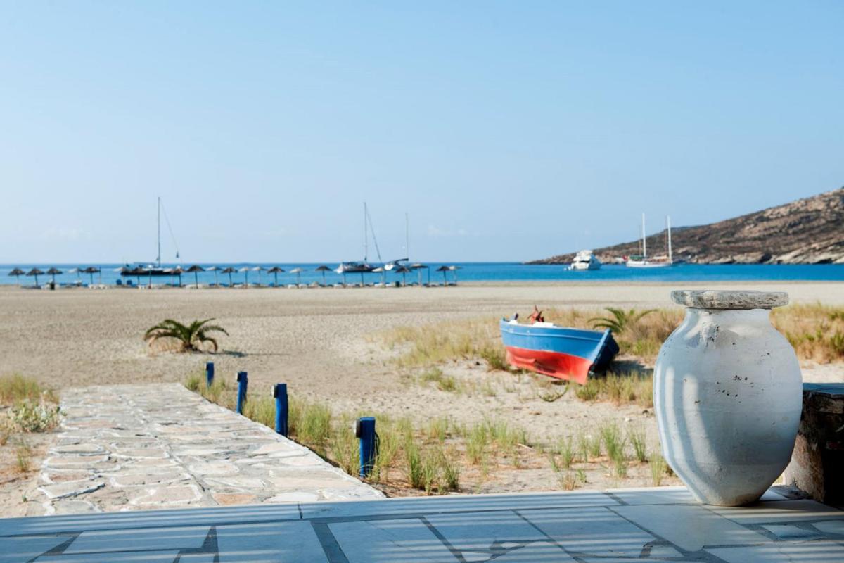Dimitris Rooms - Housity