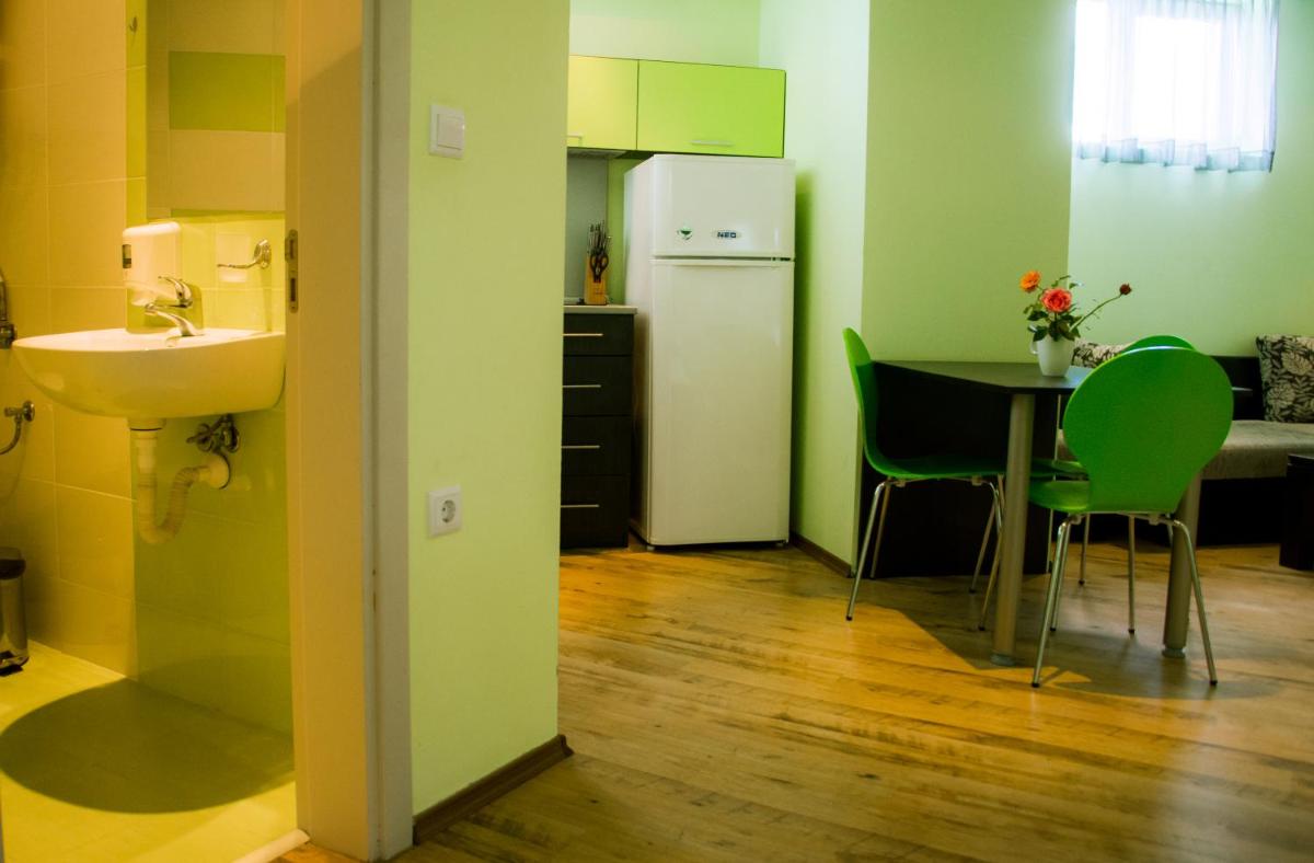 Green Hill Hotel - Housity