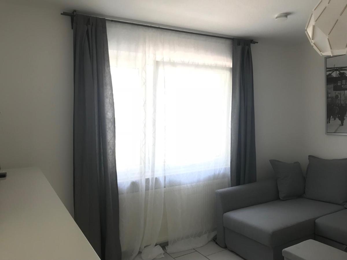 1 Zimmer Wohnung mit Küche und Bad in Wuppertal Ferienwohnung - Housity