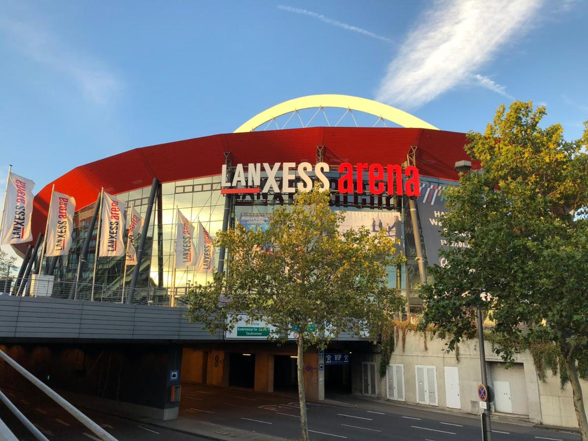 Suitetrails - City Luxus Appartement nähe Köln Messe - LANXESS Arena