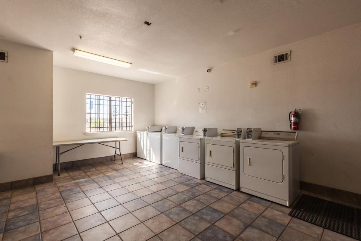 Studio 6-Port Arthur, TX - SE - Housity