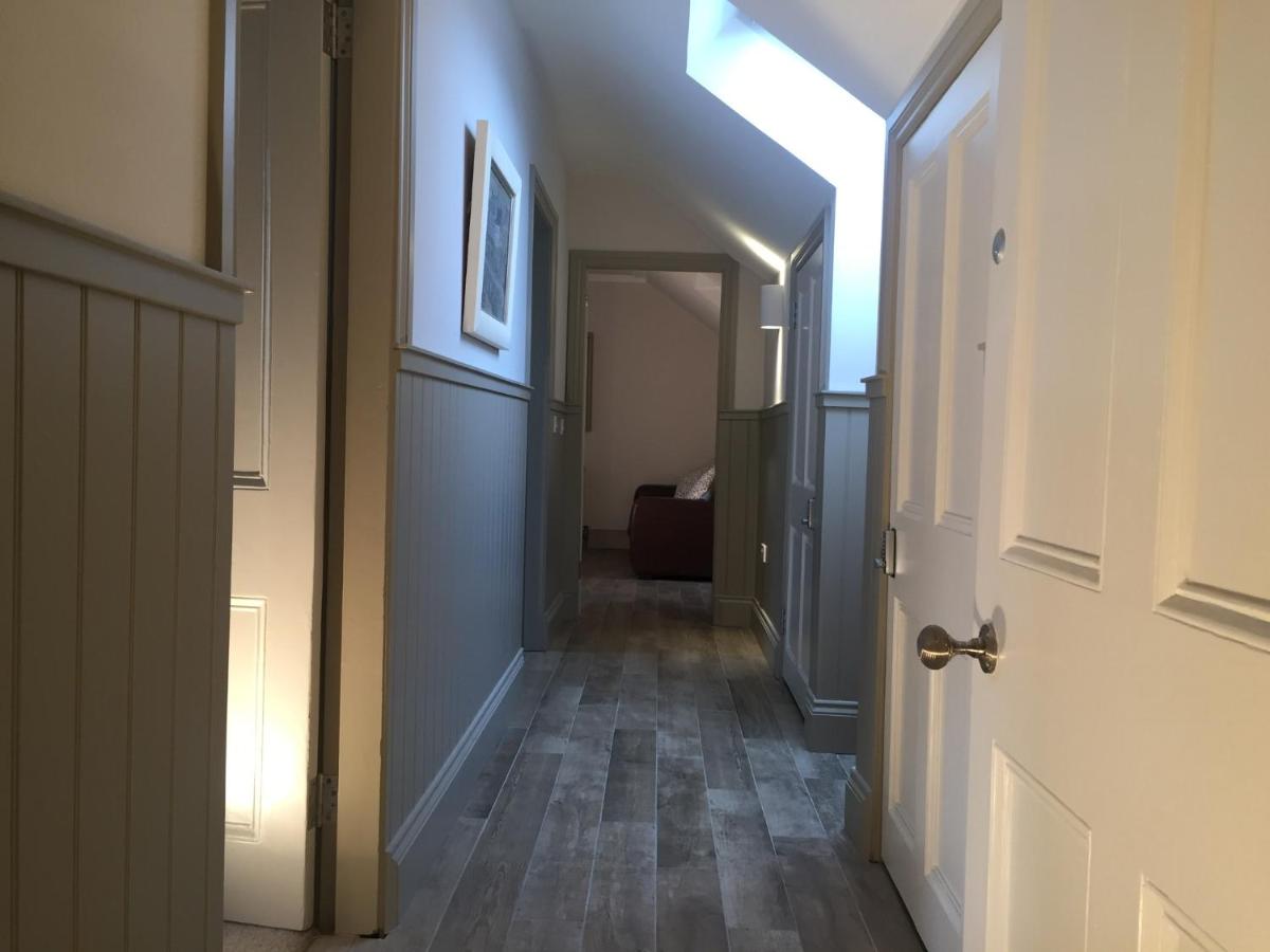 Irvine One Bedroom Apartment - Housity