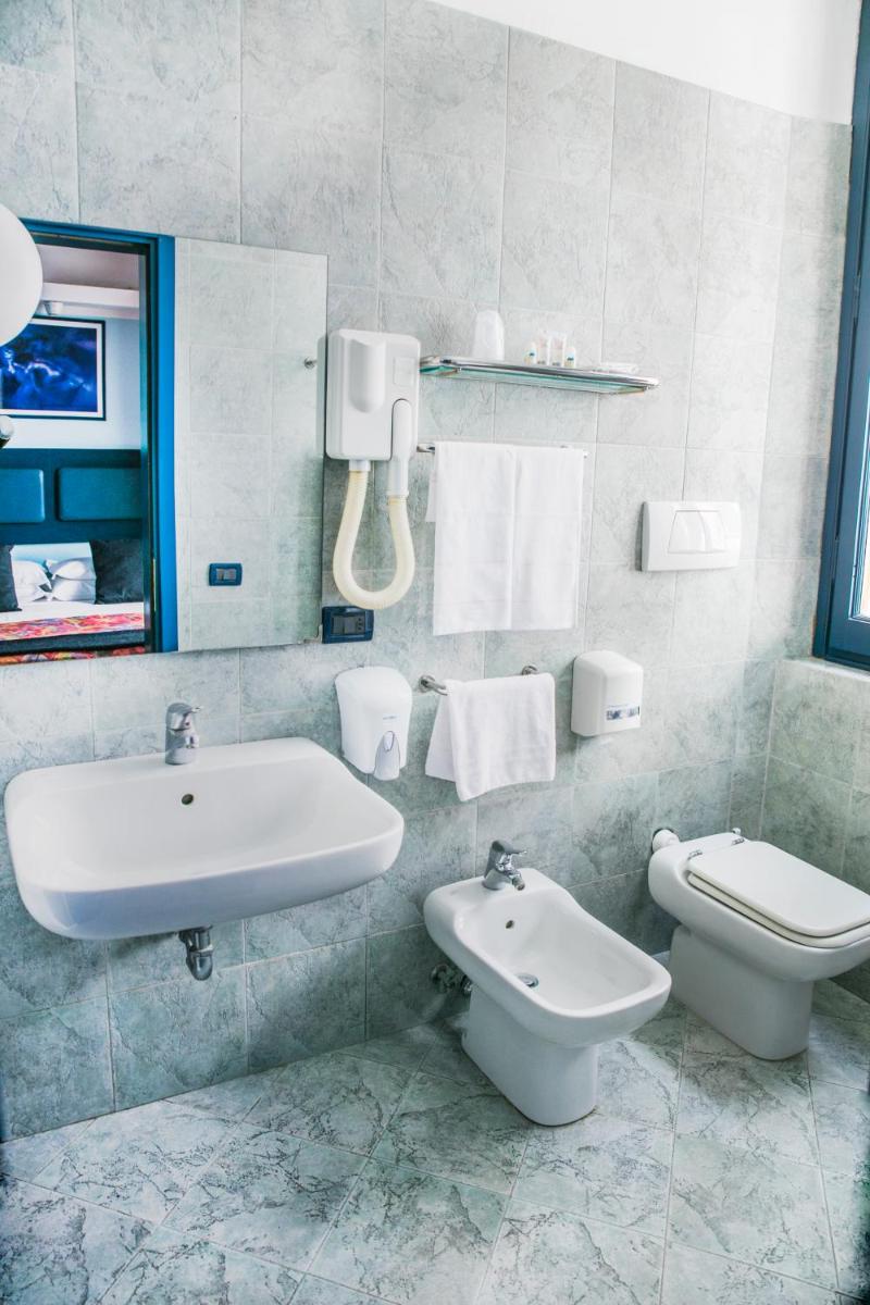 Hotel Byron - Housity