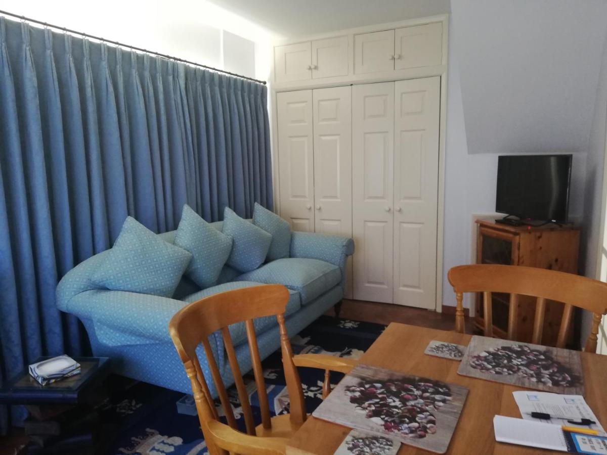 Troy House - Housity