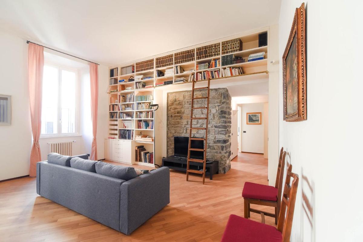 Via Natta 15 - The House Of Travelers - Housity