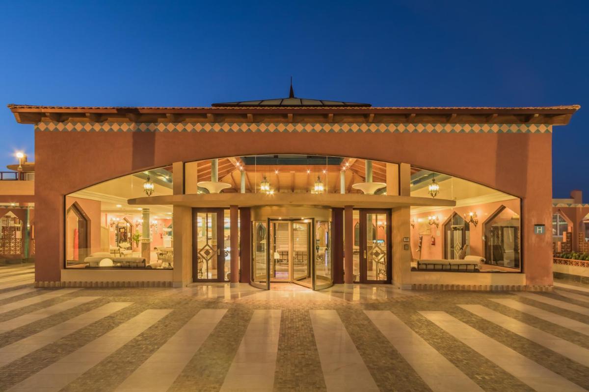 Fachada o entrada de Hotel Esmeralda Maris by LIVVO