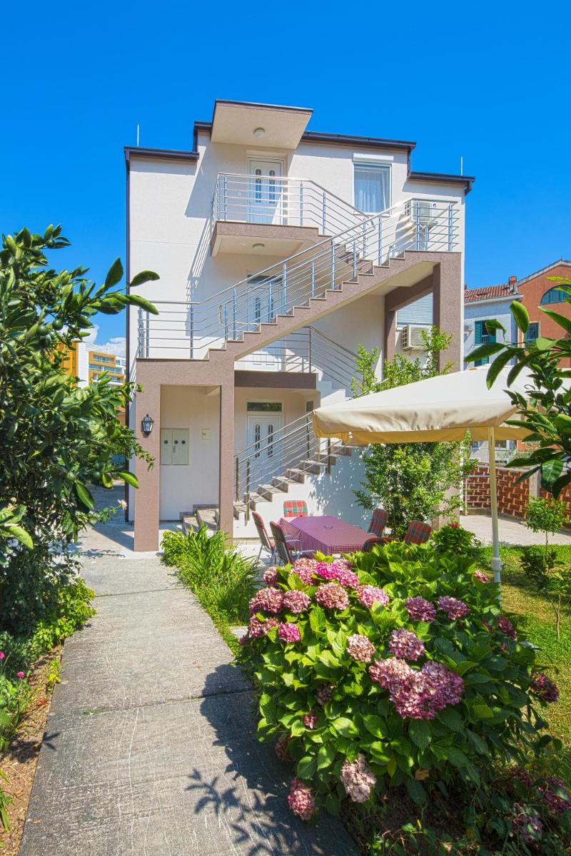 Apartments Budva Center 2 - Housity