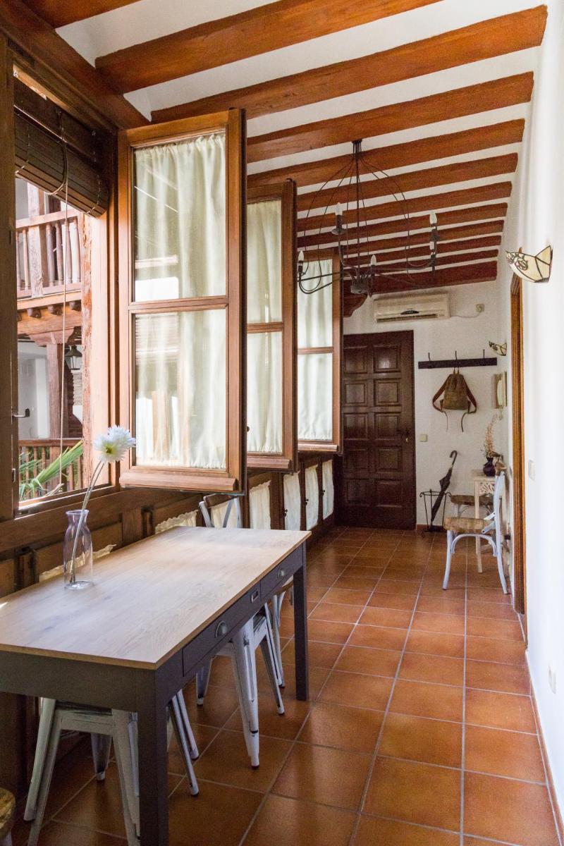 La casa de los Infantes by Toledo AP - Housity